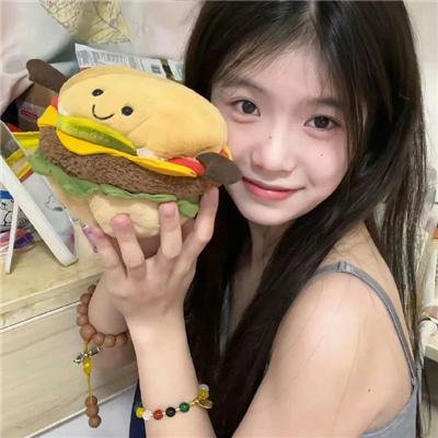 他的摩托车，她的岛